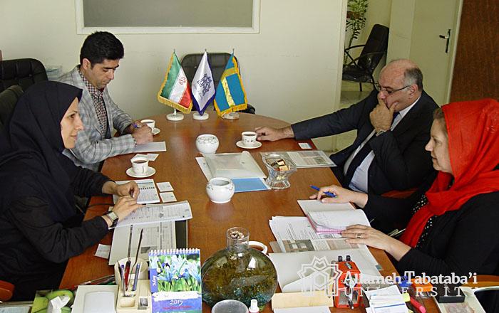Swedish Deputy Ambassador to Tehran Visits ATU DIAC