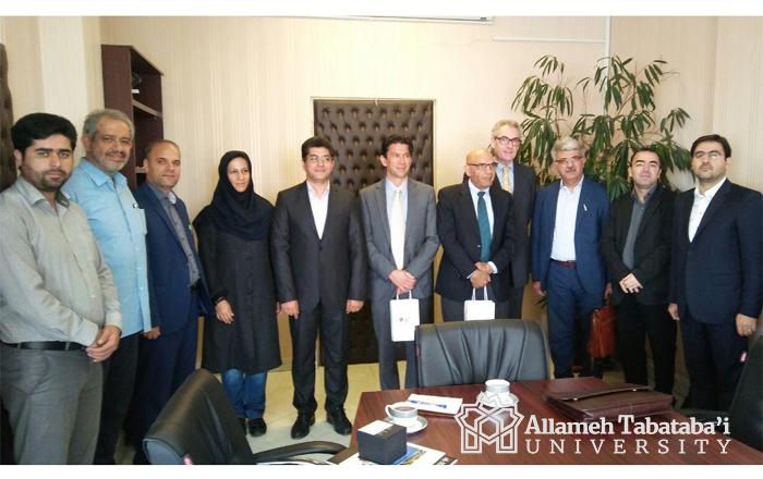 Australian National University visits and signs MoU with ATU
