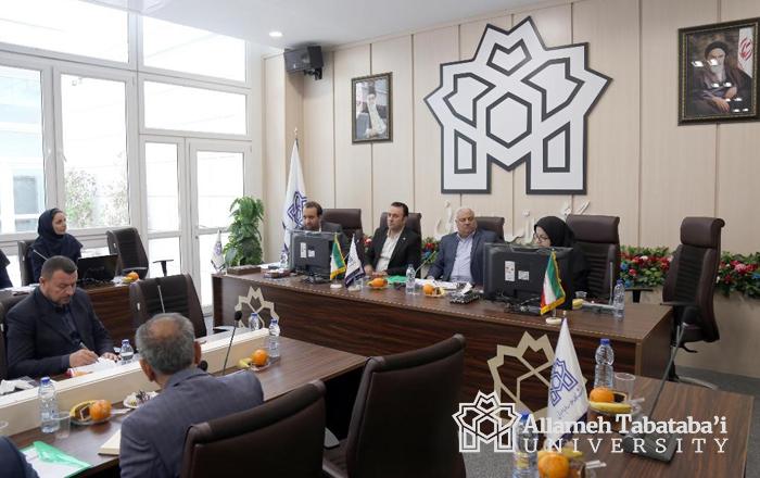 Iraqi Delegation Visits Central Library and Research VP