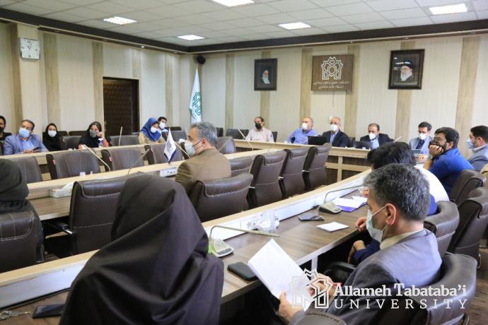 Roundtable on Ukraine and Great Powers held at ATU
