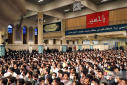 حضور جمعی از دانشجویان دانشگاه علامه طباطبائی در دیدار با رهبر انقلاب اسلامی با فعالان دانشجویی
