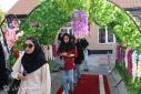 استقبال هیئت رئیس دانشگاه علامه‌طباطبائی از دانشجویان در آغاز سال تحصیلی جدید