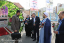 استقبال هیئت رئیس دانشگاه علامه‌طباطبائی از دانشجویان در آغاز سال تحصیلی جدید