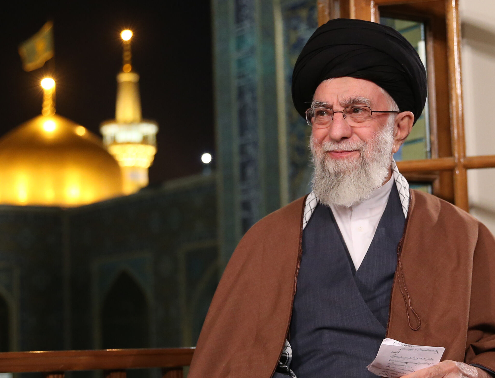 تعطیلی کتابخانه مرکزی دانشگاه مناسبت تشییع تدفین قائد شهید انقلاب اسلامی