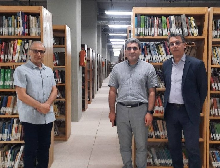 بازدید کتابخانه مرکزی دانشگاه علامه طباطبایی