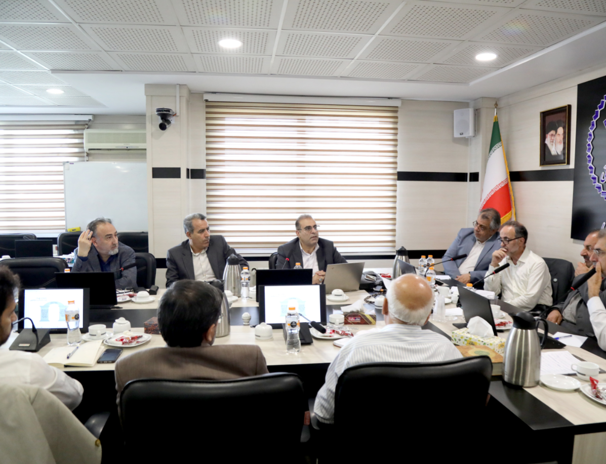 برگزاری نشست هم‌اندیشی طرح نوین تغذیه دانشجویی حضور سرپرست صندوق رفاه دانشجویان