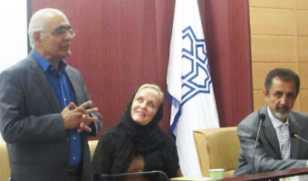 برگزاری نشست "ساعتی با استاد هوشنگ مرادی کرمانی" در دانشکده ادبیات فارسی و زبان‌های خارجی