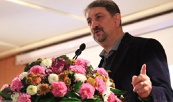 دکتر سلیمی: وجه عقلانیت، پرسشگری و اندیشه‌ورزی را در بین دانشجویان تقویت نمائیم