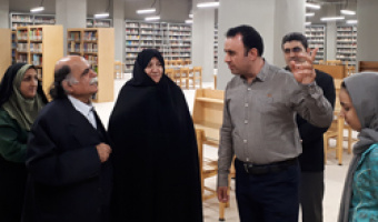 بازدید دکتر میرجلال الدین کزازی و اعضای گروه علم اطلاعات و دانش شناسی از کتابخانه مرکزی دانشگاه