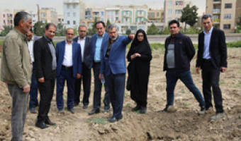 باغ سیب دانشگاه علامه‌طباطبائی در آستانۀ شکوفا شدن