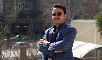 دانشجوی دانشگاه علامه‌طباطبائی در جمع نخبگان برگزیدۀ جایزۀ نوبل ایرانی «جایزۀ علمی بنیاد البرز ۱۴۰۰» قرار گرفت