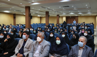 کارکنان آموزش با کمترین امکانات و توقع، بیشترین دستاوردها را برای دانشگاه داشته اند