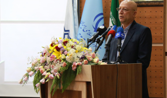 «آموزانه» گرنت ویژه سرآمدان آموزشی/ برنامه‌ریزی وزارت علوم برای صدور گواهینامه استادی