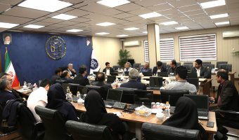 پیگیری مطالبات حقوقی و معیشتی کارکنان دانشگاه علامه طباطبائی در دیدار نمایندگان با رئیس دانشگاه