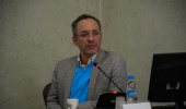 دکتر اصغری اسکوئی: دانشگاه ها باید درس های تخصصی رایانه و داده را به رشته های علوم انسانی اضافه کنند