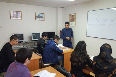 تدریس دانشجوی دانشگاه علامه طباطبائی در دانشگاه دولتى داغستان