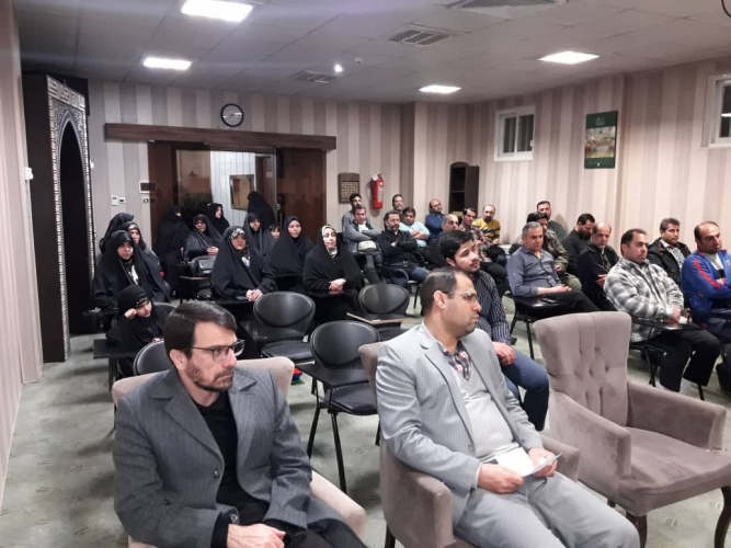 اردوی زیارتی و آموزشی کارکنان بسیجی در مشهد مقدس برگزار شد
