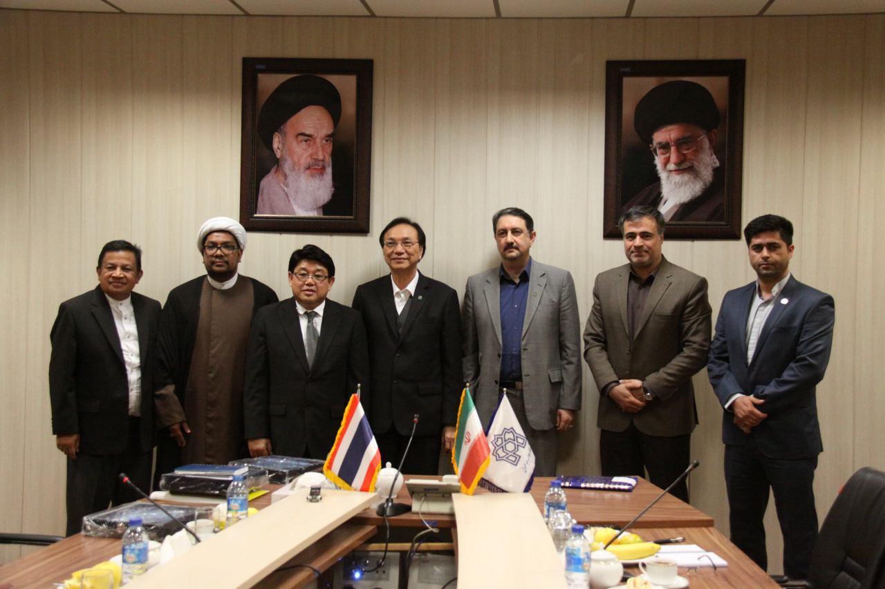 دیدار روسا و معاونان دانشگاه های تایلند با رئیس دانشگاه