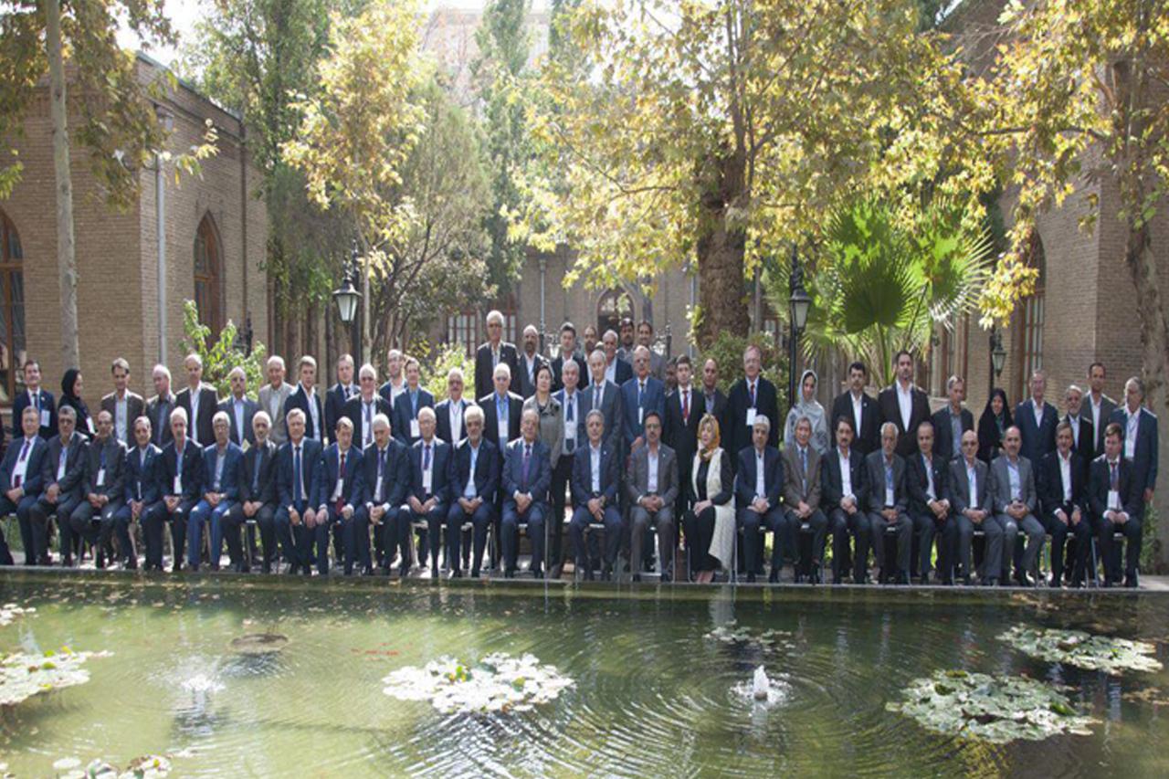 همکاری‌های دانشگاهی تنها با تفاهم در علوم انسانی ممکن می‌شود