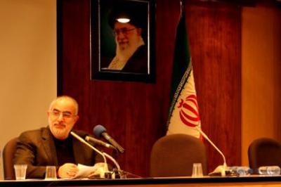 مشاور رئیس جمهور در همایش بین المللی «نظام بین‌الملل، تحولات‌ و سیاست‌ها»