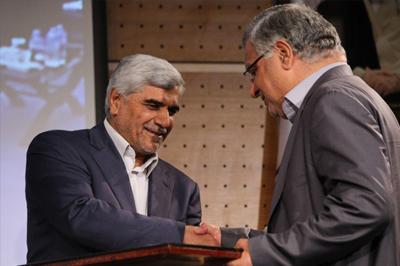 دکتر سید علی اکبر افجه استاد نمونه کشوری انتخاب شد 