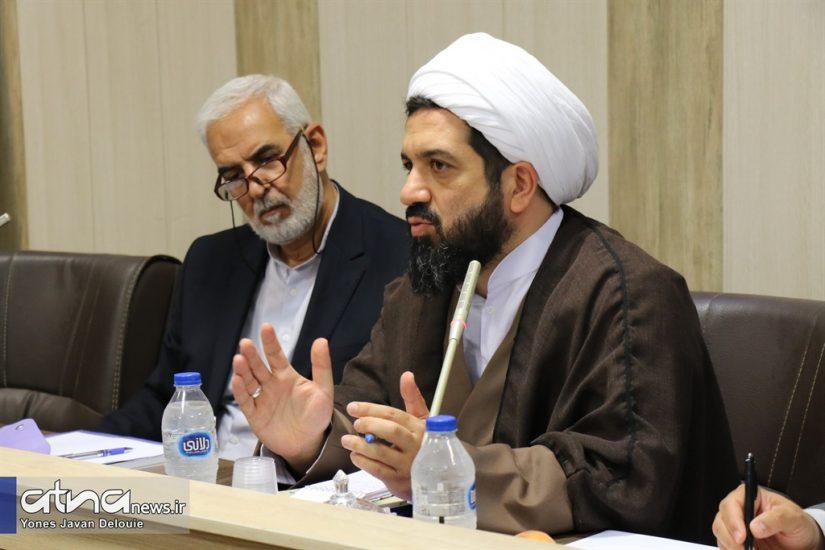 اکبری‌اقدم در نشست «مسئولیت دانشگاه در قبال هنجارها و ناهنجاری‌های فرهنگی و اجتماعی»: دانشگاه علامه‌طباطبائی در رفع ناهنجاری‌ها می‌تواند گره‌گشا باشد