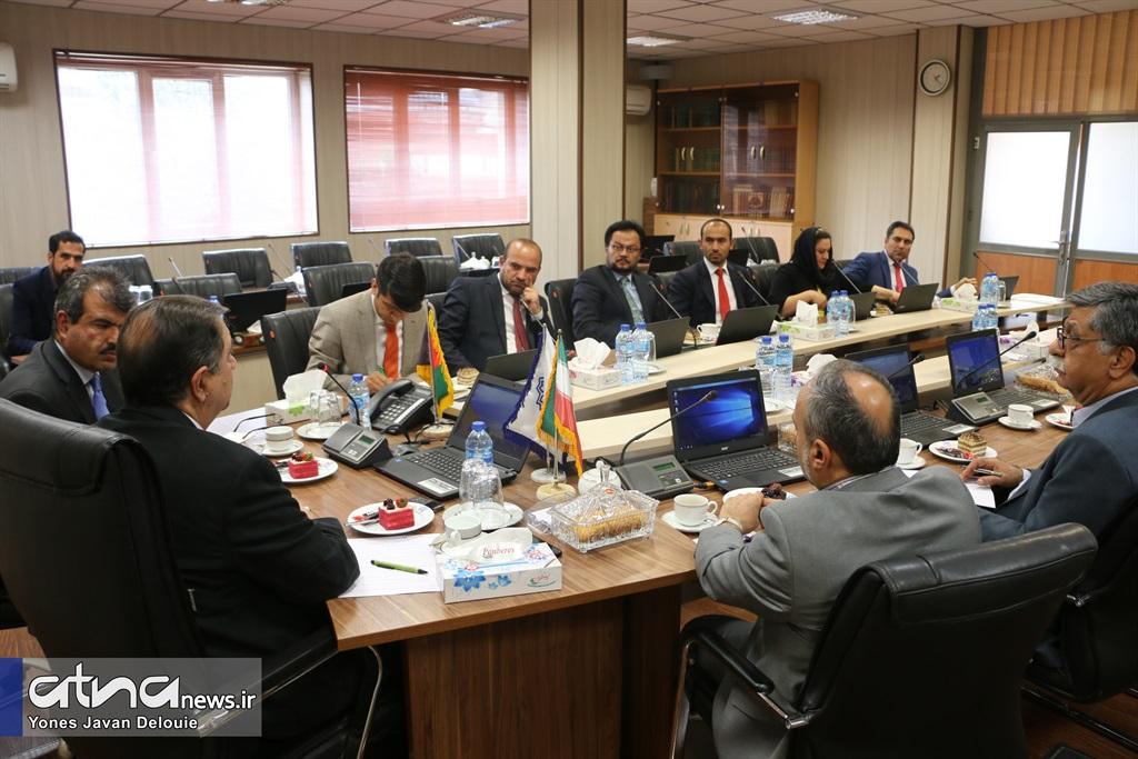رئیس دانشگاه در نشست با سفیر افغانستان در ایران: پیوند ایران و افغانستان به دلیل زبان علمی و خواسته‌های مشترک، محکم و محکمتر شده است