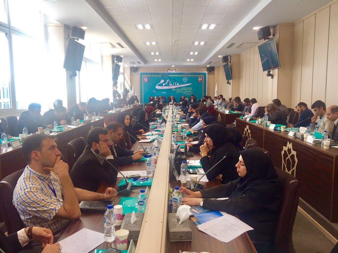 دکتر حسین سلیمی در چهارمین گردهمایی مدیران و فعالان حوزه روابط‌عمومی جهاد دانشگاهی: "عادت‌واره‌های" جدید در رفتار اجتماعی انسان‌ها شکل گرفته/مدیریت این سپهر عمومی امکان‌پذیر نیست