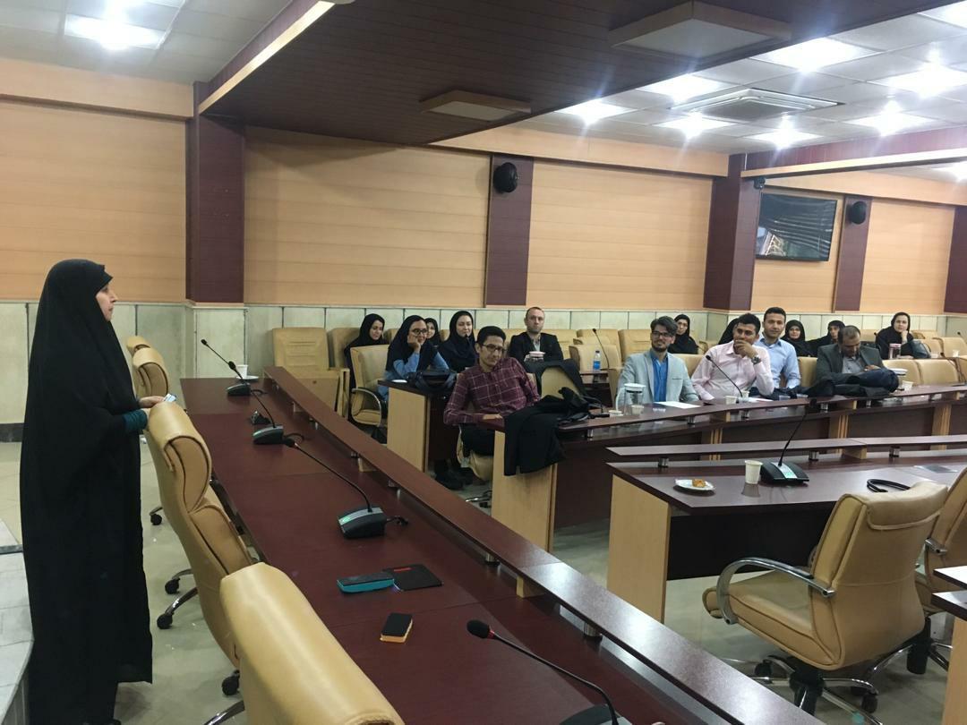 کارگاه  آموزشی «طرح درس» در دانشکده ادبیات فارسی و زبان های خارجی برگزار شد