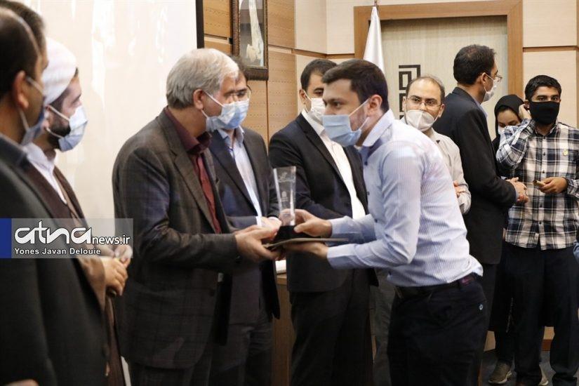  برگزیدگان جشنواره رویش دانشگاه علامه طباطبائی با حضور معاون فرهنگی وزارت علوم معرفی و تقدیر شدند