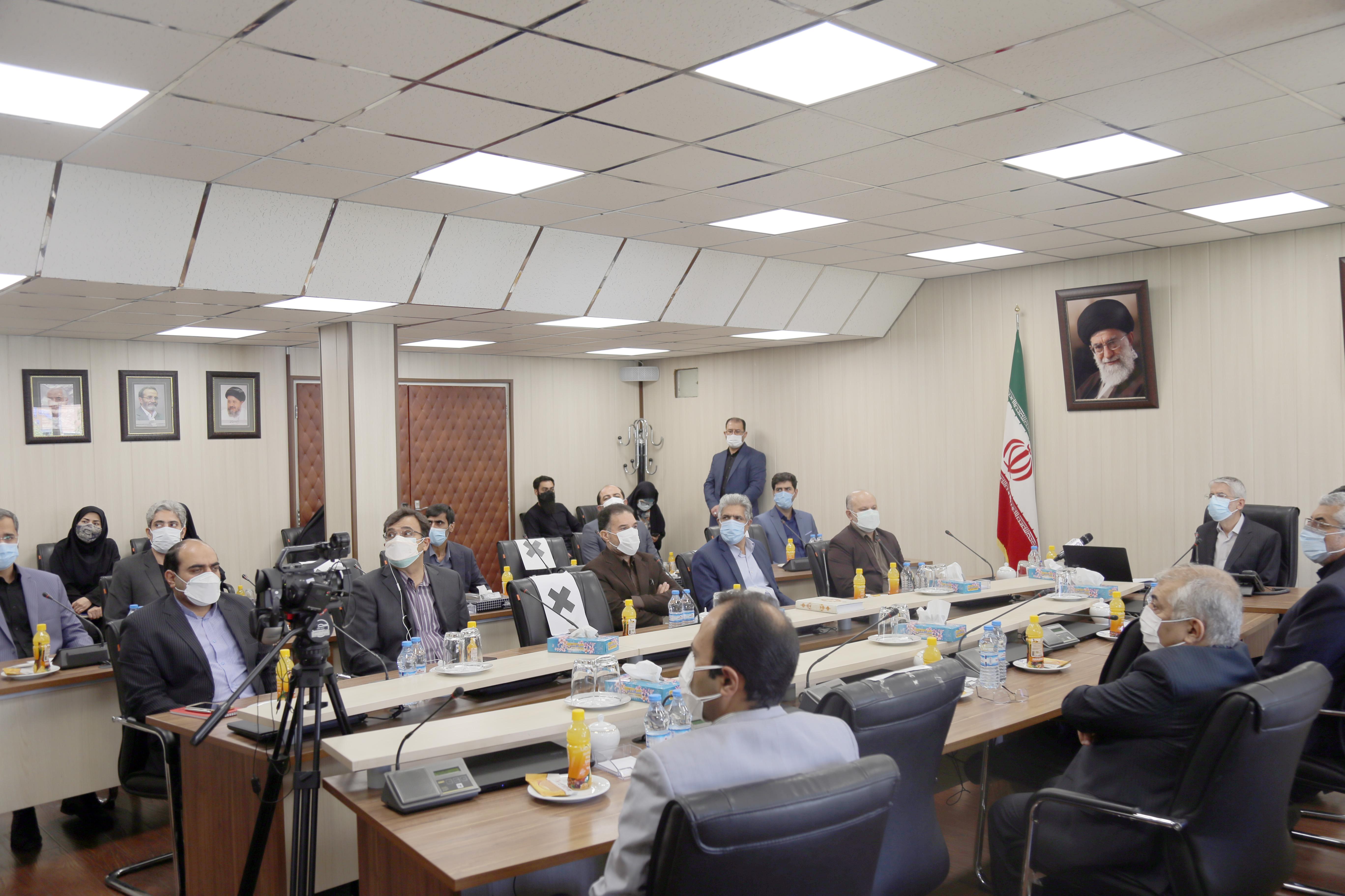 دکتر معتمدی: برآیند کار همۀ حوزه‌های دانشگاه توجه به «کرامت انسانی» است