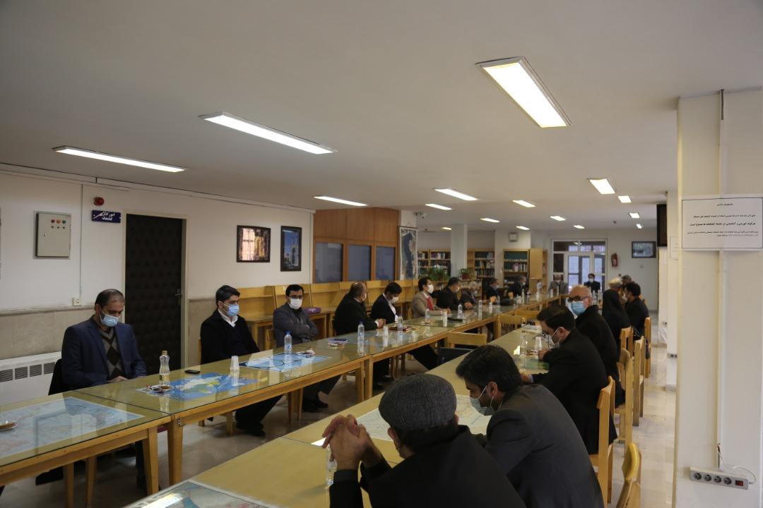 دکتر سلیمی: اعضای هیئت علمی دانشکده حقوق و علوم سیاسی بهترین نمره را از ارزشیابی‌ها کسب کرده‌اند