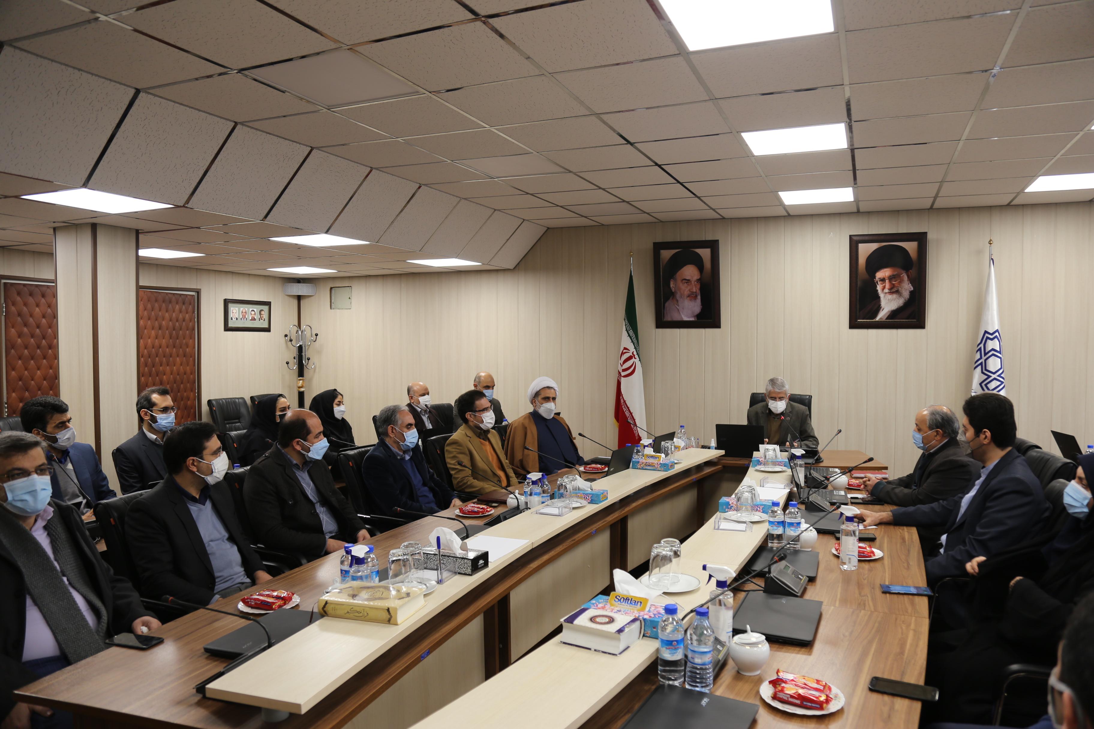 سرپرست دانشگاه علامه طباطبائی؛ علم دستوری نیست اما سیاست پذیر است