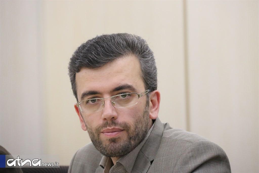 دعوت مدیر مشاوره دانشگاه برای مشارکت دانشجویان در فعالیت کانون همیاران سلامت روان