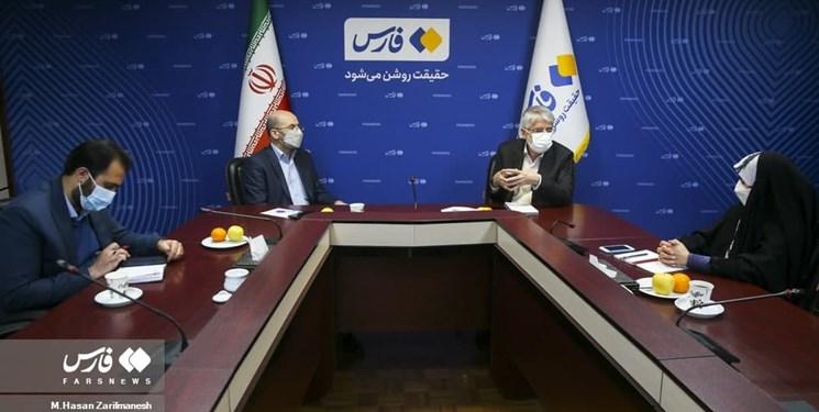 دکتر معتمدی: منطق انقلاب اسلامی با فطرت انسان ها هماهنگ است و این دستاورد انقلاب اسلامی است که باید تبیین شود