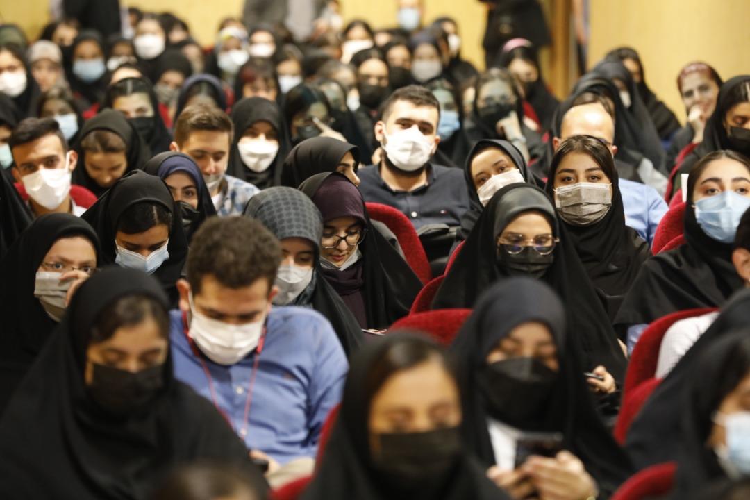 خوش آمدگویی مسئولان دانشگاه به دانشجویان ورودی های جدید مقطع کارشناسی