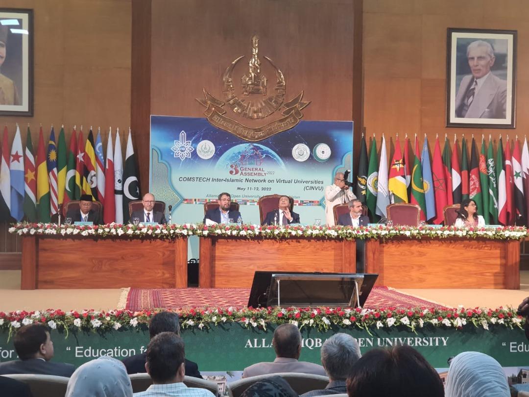 علوم انسانی باید مبتنی بر فرهنگ و بافت جامعه باشد