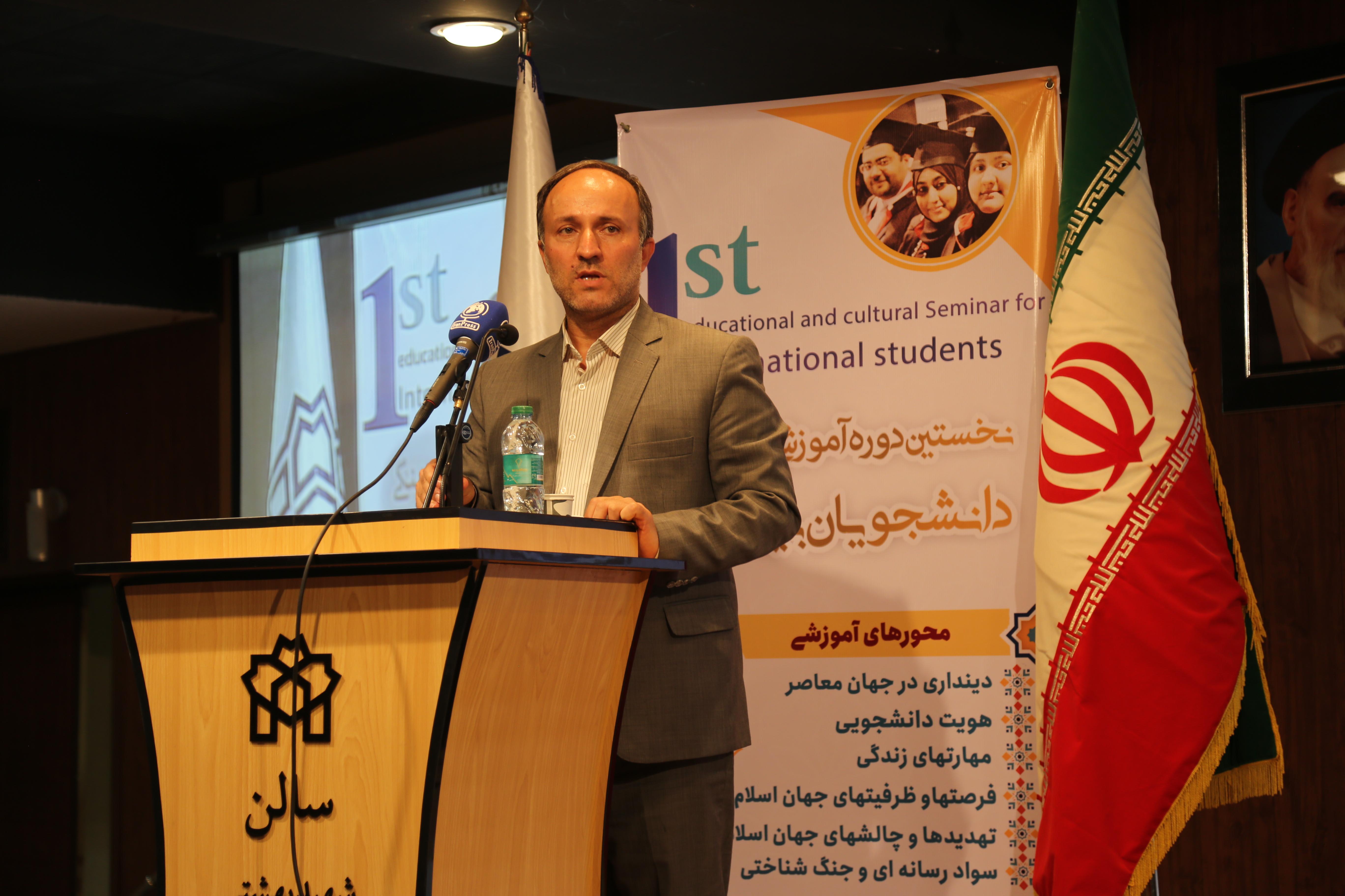 همگرایی و وحدت نخبگان کشورهای اسلامی سبب گسترش حوزه نفوذ جهان اسلام می شود