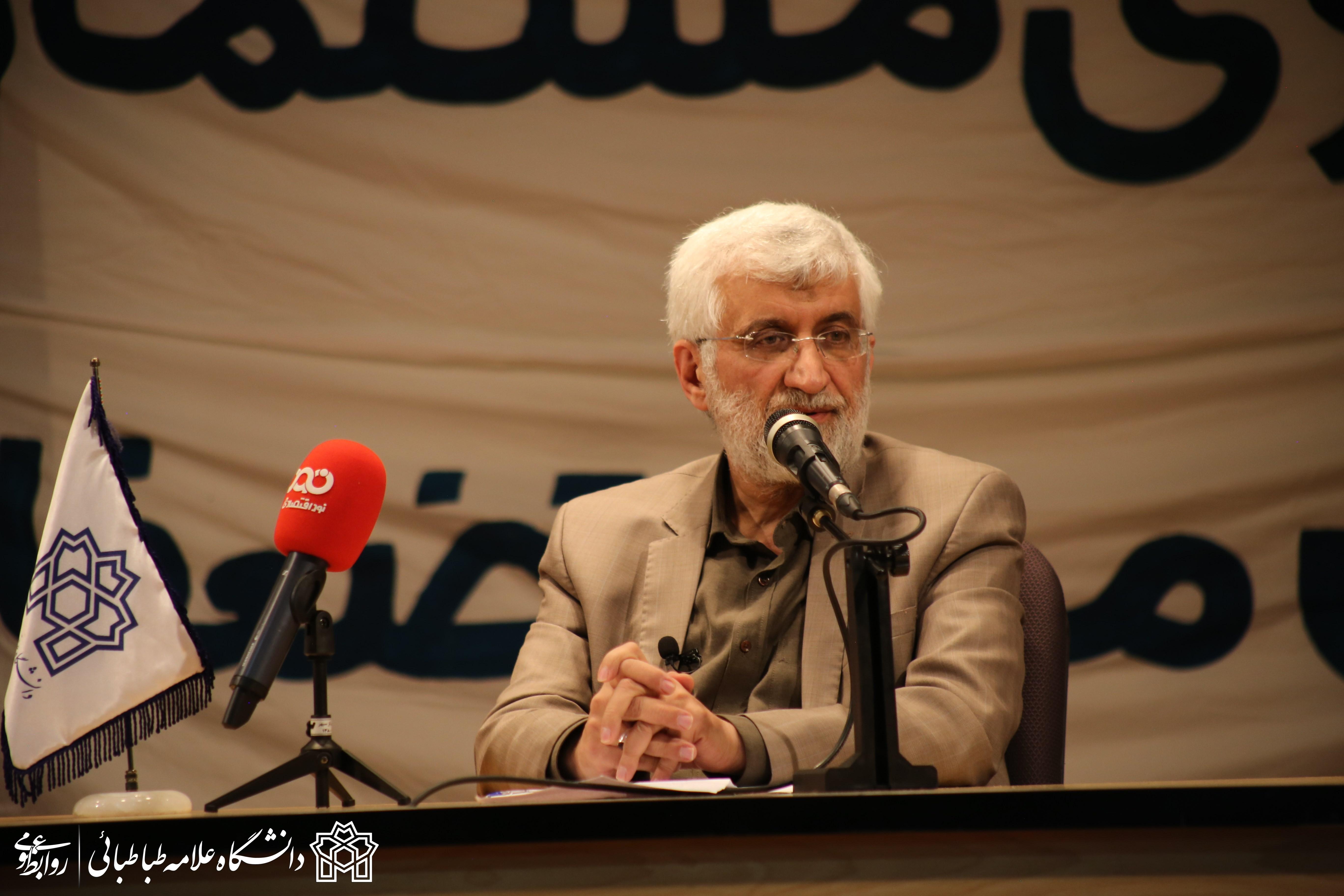 لازمه پیشرفت کشور، پیشرفت در علوم انسانی است