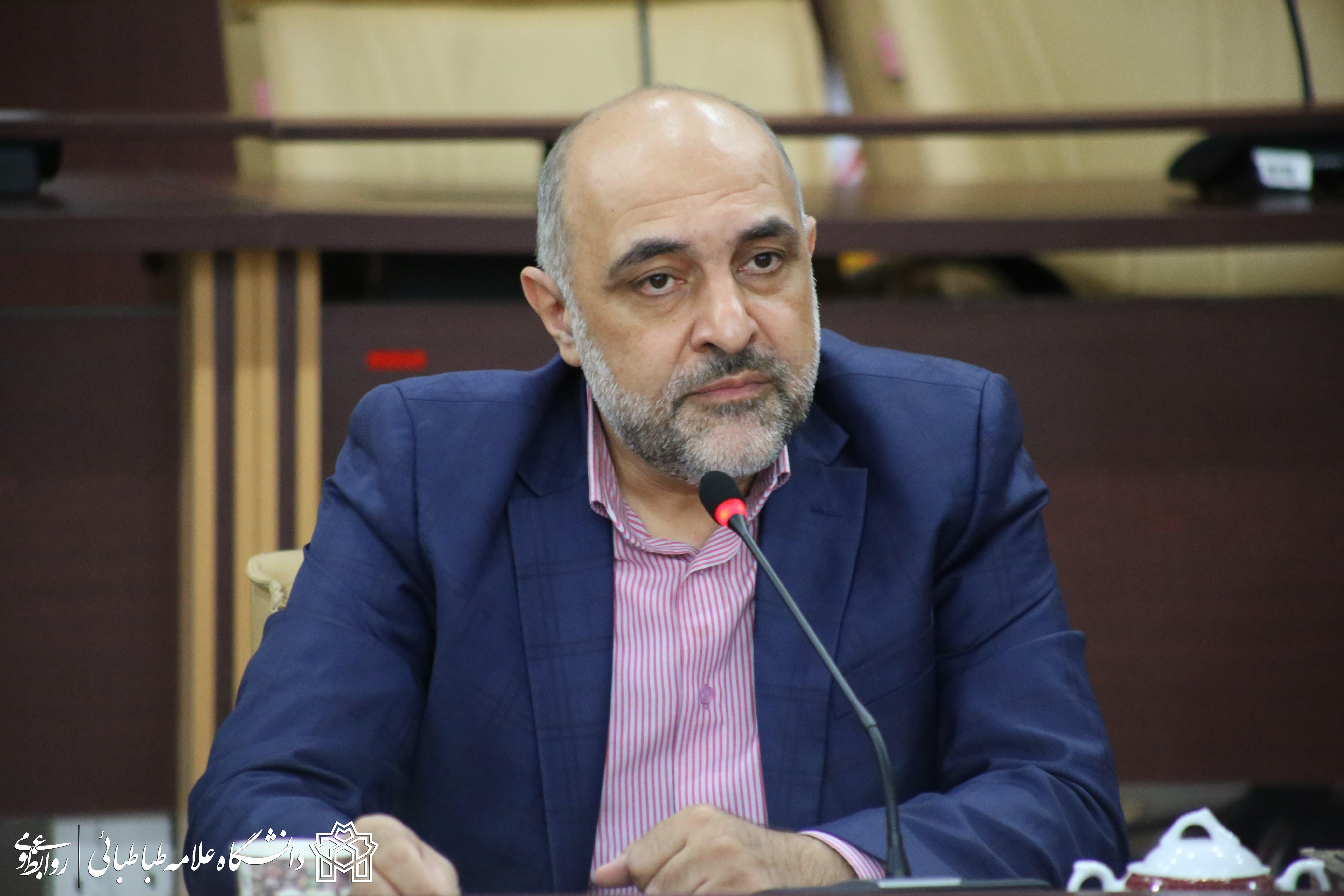 دکتر محسن حبیبی، به عنوان «سرپرست دانشکده ادبیات فارسی و زبان های خارجی» دانشگاه علامه‌طباطبائی معرفی شد