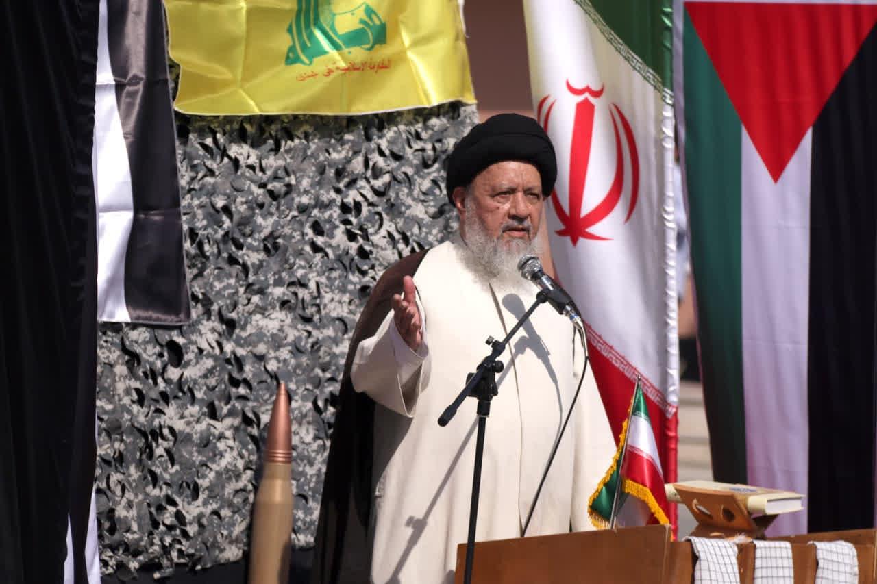کسانی که شعار «نه غزه و نه لبنان، جانم فدای ایران» سر می‌دهند، دروغ می‌گویند!