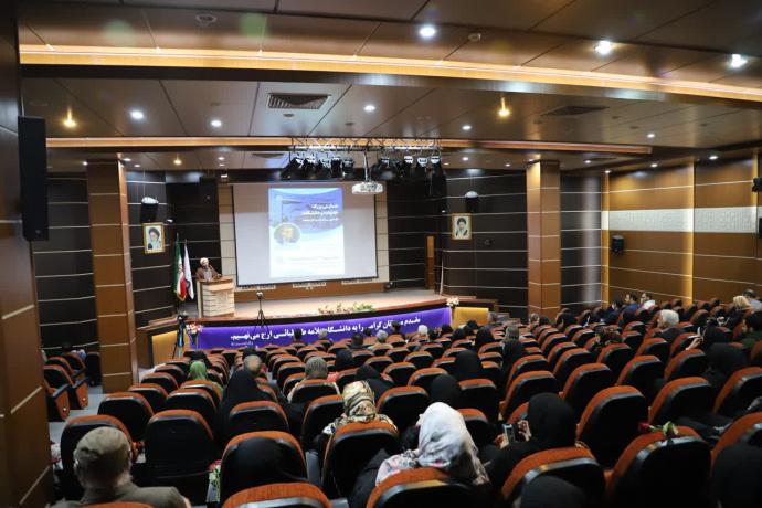 همایش بزرگ «خانواده و دانشگاه؛ طرحی برای فردا» ویژه والدین دانشجویان نوورود