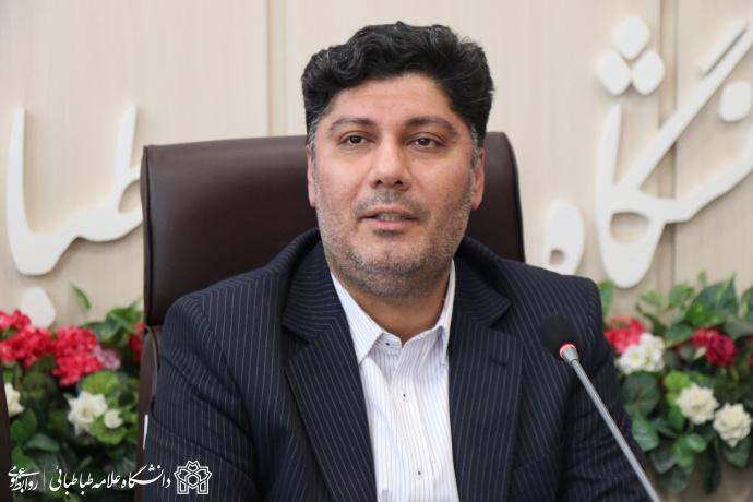 تقویت اعتماد به نفس و افزایش امید در دانشجویان باعث افزایش اعتماد به نفس ملی می‌شود