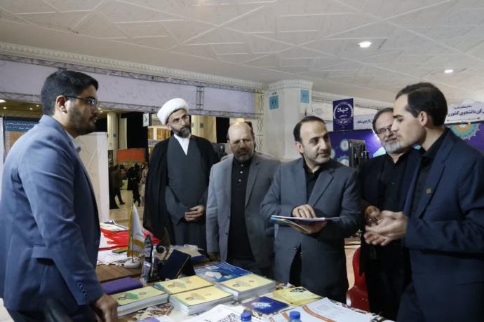گزارشی از حضور کانون قرآن و عترت دانشگاه علامه‌طباطبائی در سی و یکمین نمایشگاه بین‌المللی قرآن کریم