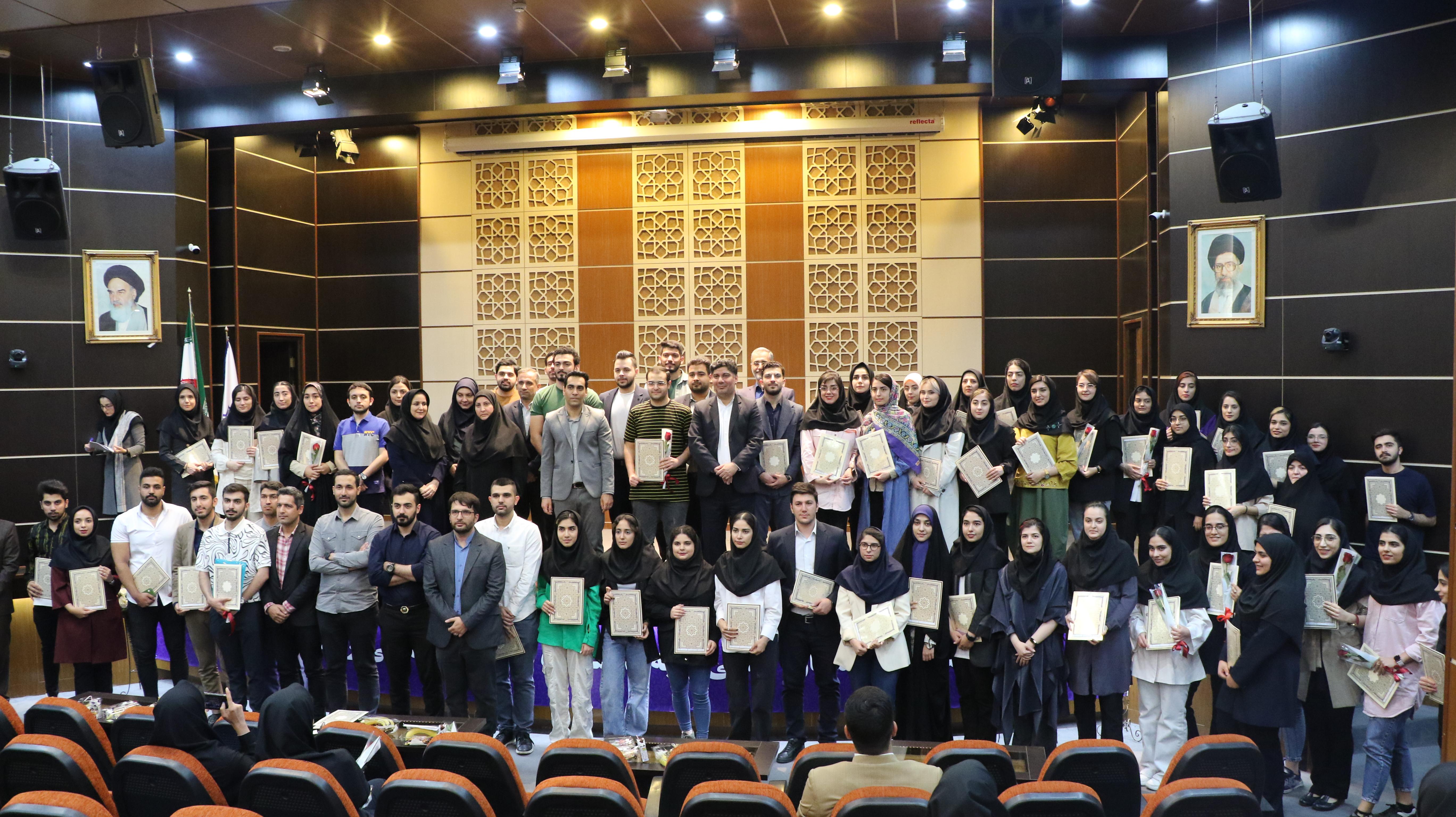 آیین تقدیر از دانشجویان رتبه برتر کنکور و المپیاد علمی دانشجویی دانشگاه علامه‌طباطبائی برگزار شد