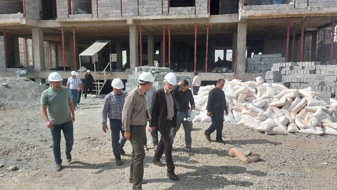 بازدید رئیس دانشگاه علامه‌طباطبائی از پروژه عمرانی خوابگاه متاهلی دانشگاه