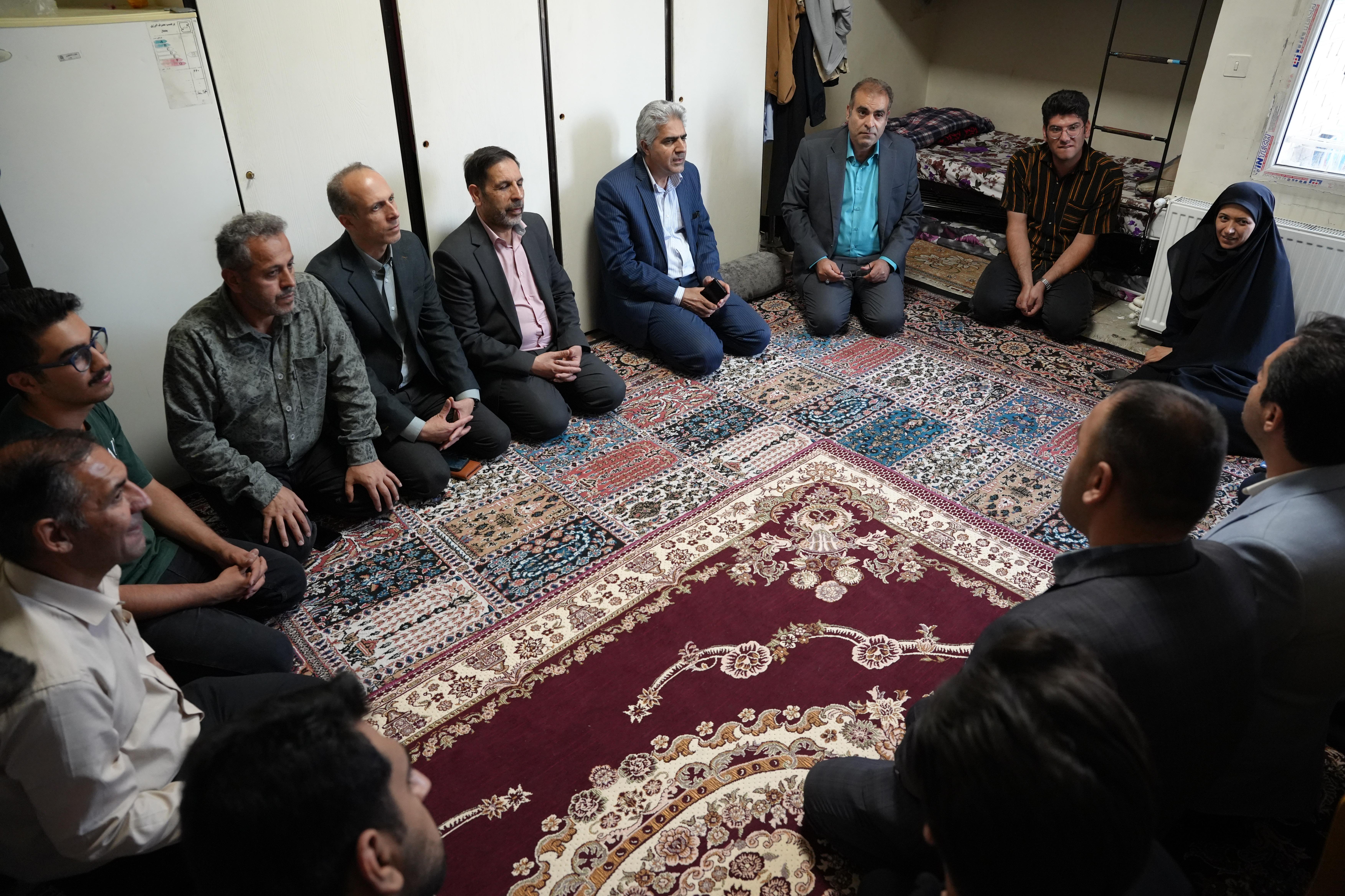 بازدید هیئت رئیسه دانشگاه علامه طباطبائی از خوابگاه پسرانه شهید همت