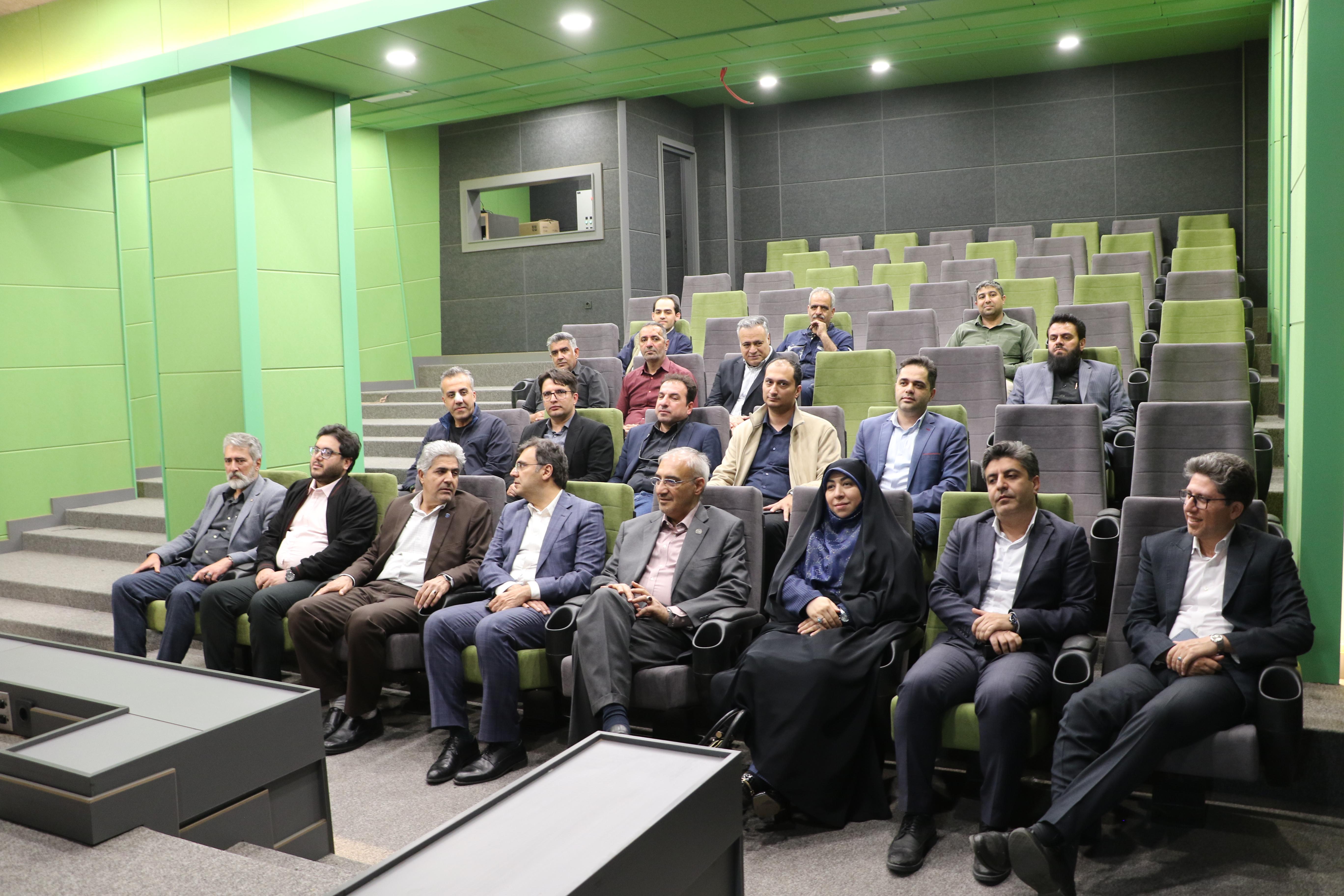 بازدید معاون فرهنگی و اجتماعی وزارت علوم، تحقیقات و فناوری از روند تکمیل و تجهیز سینمای دانشگاه علامه طباطبائی