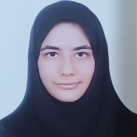 نیلوفر چهاری زاده