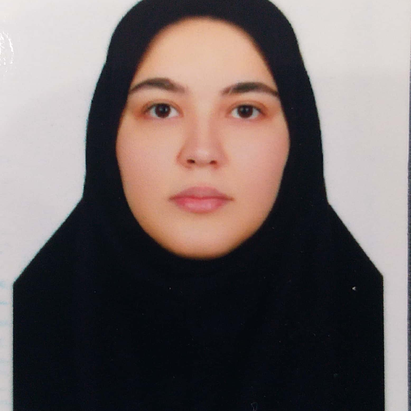 زهرا خلیلی